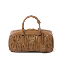Replica Perfetta Borsa Miu Miu Arcadie Matelasse Nappa Caffè Imitazioni Outlet Italia