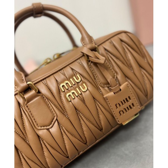 Replica Perfetta Borsa Miu Miu Arcadie Matelasse Nappa Caffè Imitazioni Outlet Italia