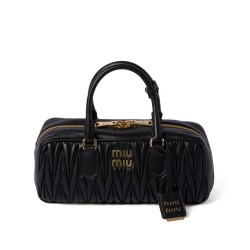 Replica Perfetta Borsa Miu Miu Arcadie Matelasse Nappa Nera Imitazioni Outlet Italia