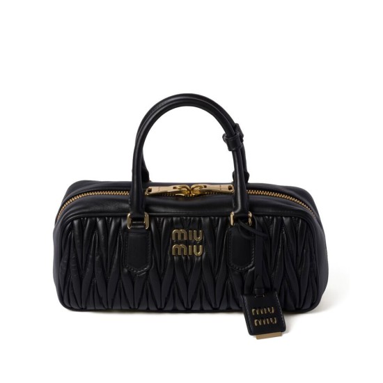 Premium Replica Borsa Miu Miu Arcadie Matelasse Nappa Nera False Online Replica Perfetta Borsa Miu Miu Arcadie Matelasse Nappa Nera Imitazioni Outlet Italia