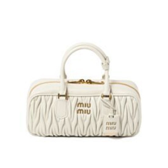 Premium Replica Borsa Miu Miu Arcadie Matelasse Nappa Crema False Online Replica Perfetta Borsa Miu Miu Arcadie Matelasse Nappa Crema Imitazioni Outlet Italia