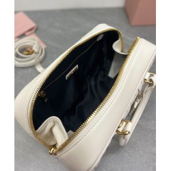 Replica Perfetta Borsa Miu Miu Arcadie Matelasse Nappa Crema Imitazioni Outlet Italia
