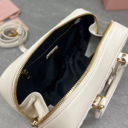 Replica Perfetta Borsa Miu Miu Arcadie Matelasse Nappa Crema Imitazioni Outlet Italia