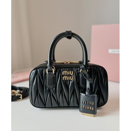 Replica Perfetta Borsa Miu Miu Arcadie Matelasse Mini nappa Nero Imitazioni Outlet Italia