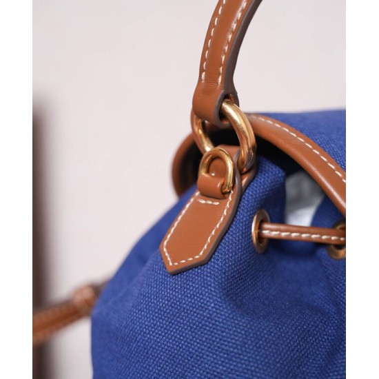 Replica Perfetta Zaino in tela Miumiu 5BZ043 blu Imitazioni Outlet Italia