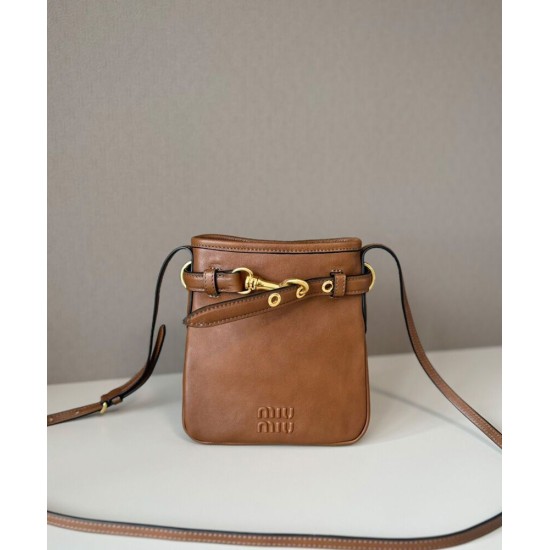 Premium Replica Pochette Miu Miu 5NR461 Marrone False Online Replica Perfetta Pochette Miu Miu 5NR461 Marrone Imitazioni Outlet Italia