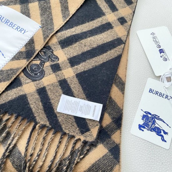 Premio Replica Sciarpa in cashmere con motivo check Burberry e orlo con nappe Nero/marrone 30 x 168 Imitazioni False Online