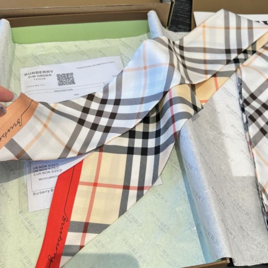 Premio Replica Sciarpa in seta con motivo a quadri Vintage Check Burberry 8 x 180 Beige Imitazioni False Online