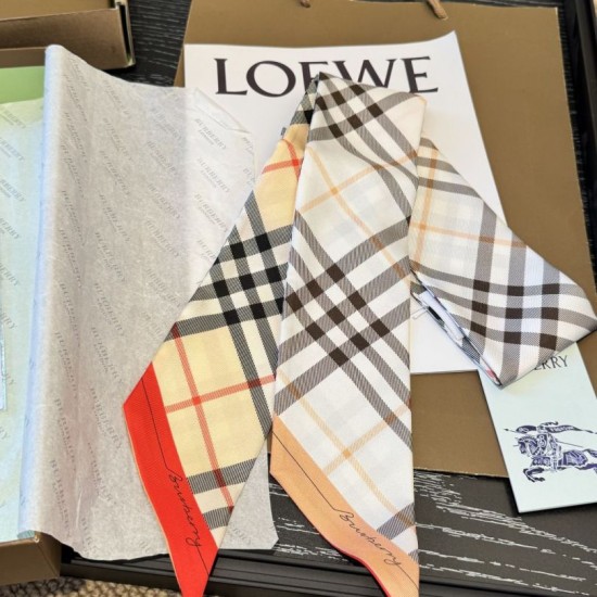 Premio Replica Sciarpa in seta con motivo a quadri Vintage Check Burberry 8 x 180 Beige Imitazioni False Online