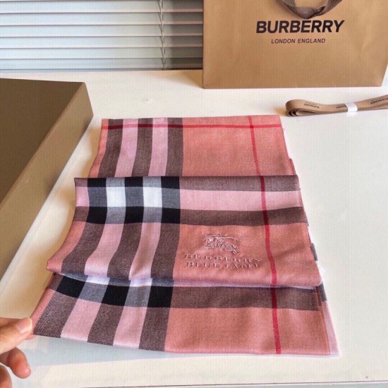 Premio Replica Sciarpa Burberry Check Classical cashmere Rosa 70 x 200 Imitazioni False Online
