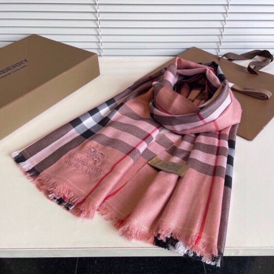 Premio Replica Sciarpa Burberry Check Classical cashmere Rosa 70 x 200 Imitazioni False Online