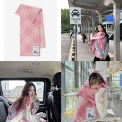 Premio Replica Sciarpa/coperta lana con motivo check Burberry etichetta equestre 30 x 180 Rosa Imitazioni False Online