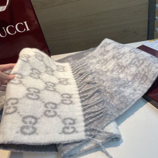 Premio Replica Sciarpa Gucci GG in misto lana alpaca 37 x 200 Grigio Imitazioni False Online