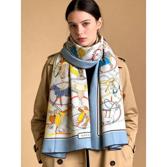 Replica Scialle reversibile Gucci velluto con stampa cavalli 140 Azzurro Outlet Per Uomo e Donna Premio Replica Scialle reversibile Gucci velluto con stampa cavalli 140 Azzurro Imitazioni False Online