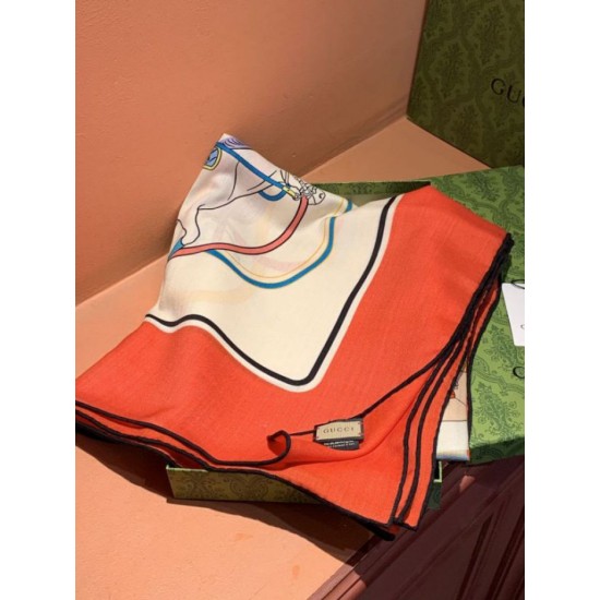 Premio Replica Scialle reversibile Gucci velluto con stampa cavalli 140 Rosso Imitazioni False Online