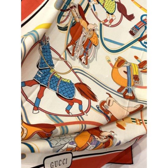 Premio Replica Scialle reversibile Gucci velluto con stampa cavalli 140 Rosso Imitazioni False Online