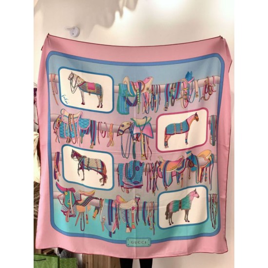 Premio Replica Scialle reversibile Gucci velluto con stampa cavalli 140 Rosa Imitazioni False Online