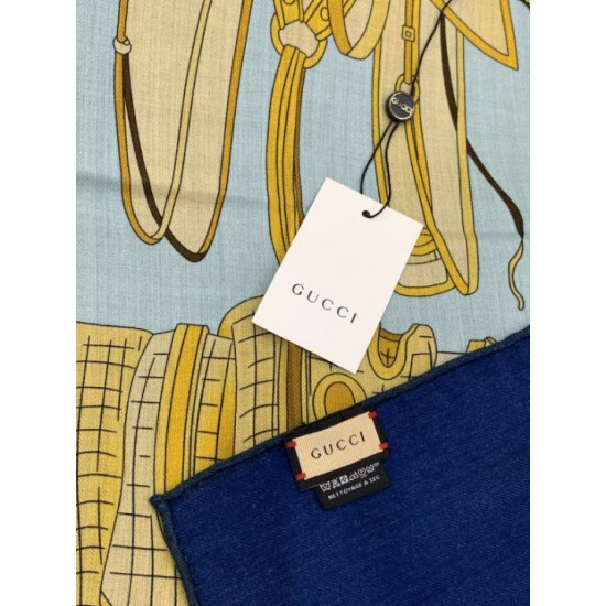 Premio Replica Scialle reversibile Gucci velluto con stampa cavalli 140 Blu Imitazioni False Online