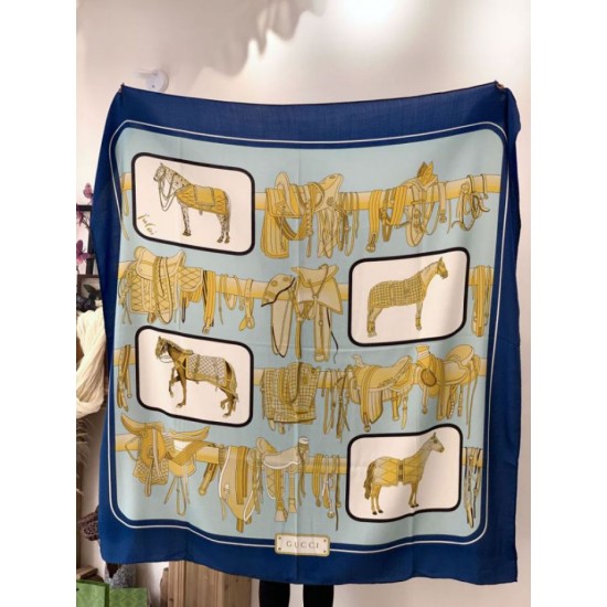 Premio Replica Scialle reversibile Gucci velluto con stampa cavalli 140 Blu Imitazioni False Online