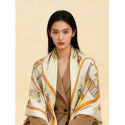 Premio Replica Scialle reversibile Gucci velluto con stampa cavalli 140 Giallo Imitazioni False Online