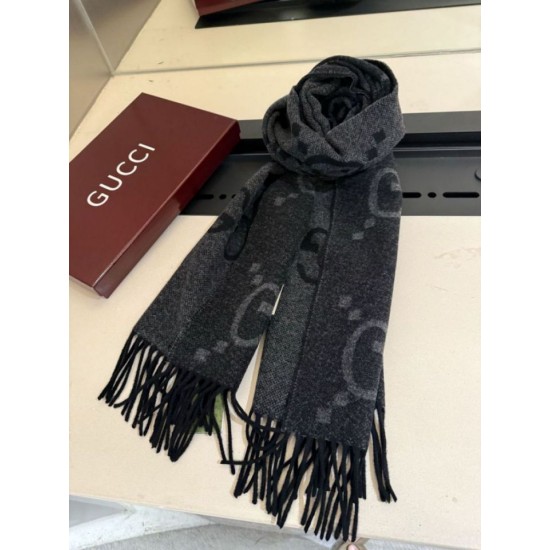 Premio Replica Sciarpa Gucci GG Cashmere Jacquard Grigio 35 x 190 Imitazioni False Online