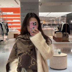 Premio Replica Sciarpa Gucci GG Cashmere Jacquard marrone 35 x 190 Imitazioni False Online