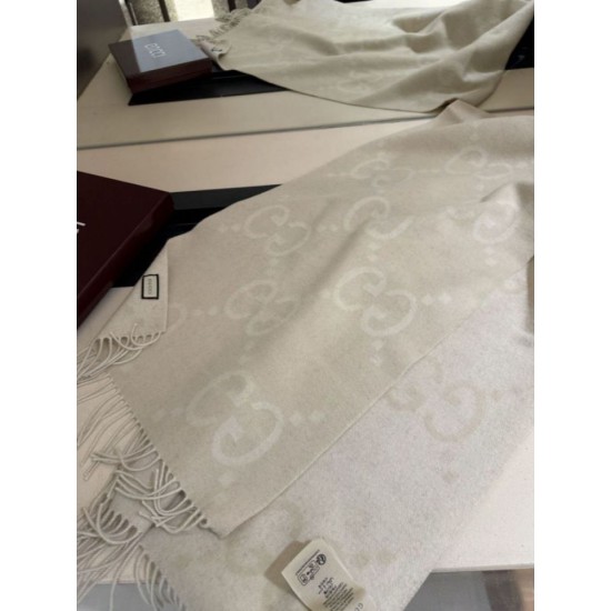 Premio Replica Sciarpa Gucci GG Cashmere Jacquard Beige 35 x 190 Imitazioni False Online