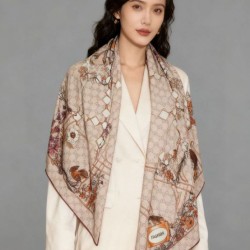 Premio Replica Fazzoletto Sciarpa Gucci seta e cashmere con stampa animalier/floreale 140 02 Imitazioni False Online