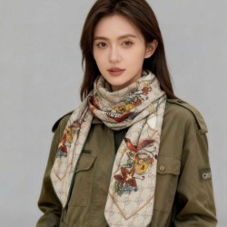 Premio Replica Fazzoletto Sciarpa Gucci seta e cashmere con stampa animalier/floreale 140 03 Imitazioni False Online