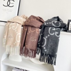 Premio Replica Sciarpa reversibile Gucci GG cashmere Nero 50 x 190 Imitazioni False Online
