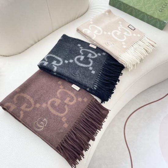 Premio Replica Sciarpa reversibile Gucci GG cashmere Nero 50 x 190 Imitazioni False Online