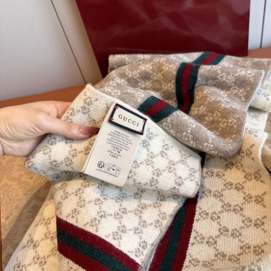 Premio Replica Scialle reversibile seta e lana Gucci con motivo a sella da equitazione 140 Nero Imitazioni False Online