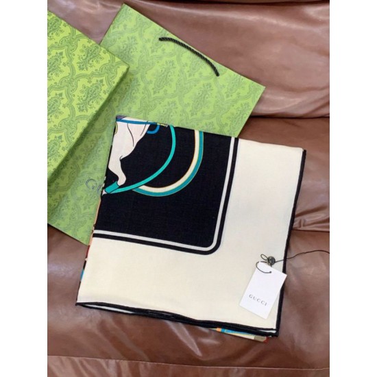 Replica Scialle reversibile Gucci seta e cashmere Modello di equitazione 140 02 Outlet Per Uomo e Donna Premio Replica Scialle reversibile Gucci seta e cashmere Modello di equitazione 140 02 Imitazioni False Online
