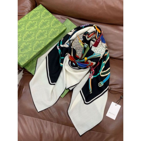Replica Scialle reversibile Gucci seta e cashmere Modello di equitazione 140 02 Outlet Per Uomo e Donna Premio Replica Scialle reversibile Gucci seta e cashmere Modello di equitazione 140 02 Imitazioni False Online