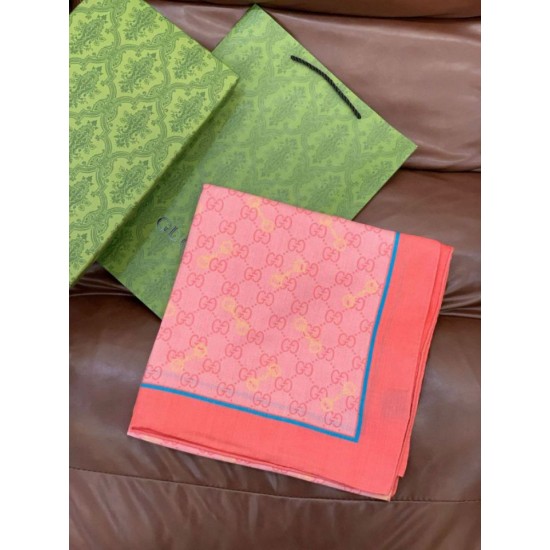 Replica Sciarpa Gucci velluto con stampa animalier e floreale 140 01 Outlet Per Uomo e Donna Premio Replica Sciarpa Gucci velluto con stampa animalier e floreale 140 01 Imitazioni False Online