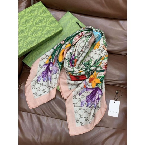 Premio Replica Sciarpa Gucci seta e cashmere Stampa floreale 140 01 Imitazioni False Online