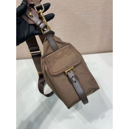Premio Replica Borsa a spalla Prada Explore grande Re-Nylon 1BC264 Terra di Siena Imitazioni Outlet Online