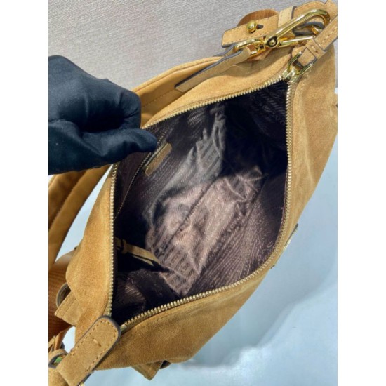 Replica Borsa a tracolla grande Prada Explore scamosciata 1BC264 Marrone False Online Clone Premio Replica Borsa a tracolla grande Prada Explore scamosciata 1BC264 Marrone Imitazioni Outlet Online