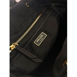 Premio Replica Zaino Prada medio Re-Nylon con marsupio 1BZ811 Nero Imitazioni Outlet Online