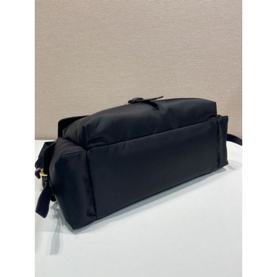 Premio Replica Borsa a spalla grande Prada Explore con patta in nappa 1BD391 Nero Imitazioni Outlet Online