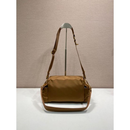 Premio Replica Borsa a spalla Prada Explore Re-Nylon media con patta 1BD394 Marrone Imitazioni Outlet Online