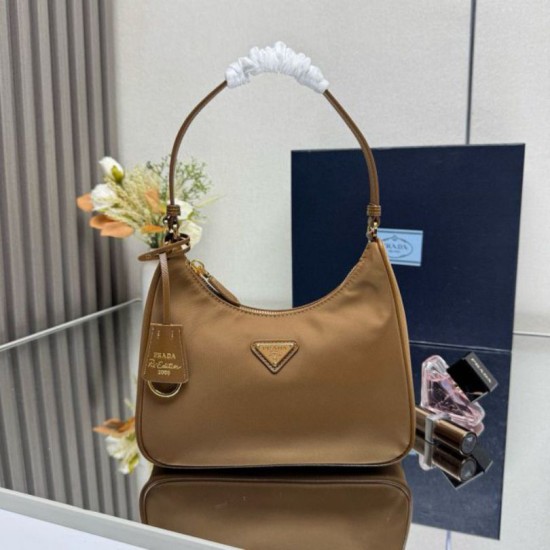 Premio Replica Borsa hobo mini Prada Re-Edition 2005 Re-Nylon Saffiano 1N204M Marrone Imitazioni Outlet Online