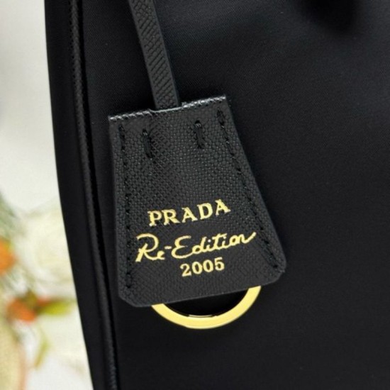 Premio Replica Borsa hobo mini Prada Re-Edition 2005 Re-Nylon Saffiano 1N204M Nero Imitazioni Outlet Online