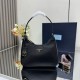 Premio Replica Borsa hobo mini Prada Re-Edition 2005 Re-Nylon Saffiano 1N204M Nero Imitazioni Outlet Online