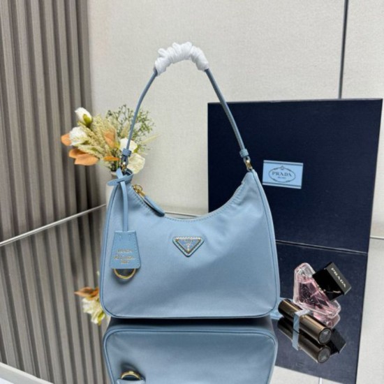 Premio Replica Borsa hobo mini Prada Re-Edition 2005 Re-Nylon Saffiano 1N204M Blu Imitazioni Outlet Online