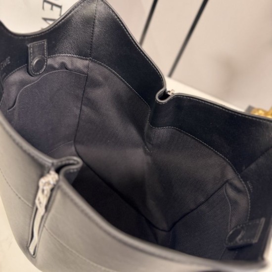 Replica Borsa tote media classica Loewe Hammock Flip Nero Imitazioni Outlet Online Italia