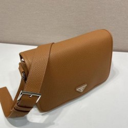 Replica Borsa a tracolla strutturata Prada marrone Imitazioni Outlet Online Italia