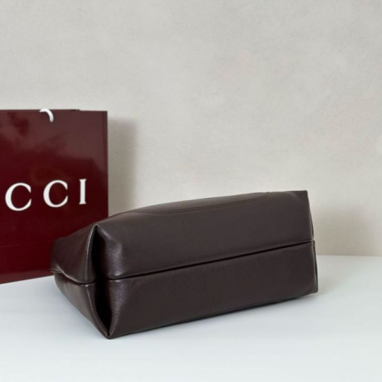 Premio Replica Gucci 837466 Borsa a tracolla maxi Softbit Marrone scuro Imitazione Outlet