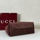 Qualità originale Repliche Gucci 837466 Borsa a tracolla maxi Softbit Marrone scamosciato False Online Premio Replica Gucci 837466 Borsa a tracolla maxi Softbit Marrone scamosciato Imitazione Outlet