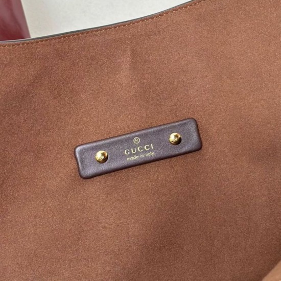 Qualità originale Repliche Gucci 837466 Borsa a tracolla maxi Softbit Marrone scamosciato False Online Premio Replica Gucci 837466 Borsa a tracolla maxi Softbit Marrone scamosciato Imitazione Outlet